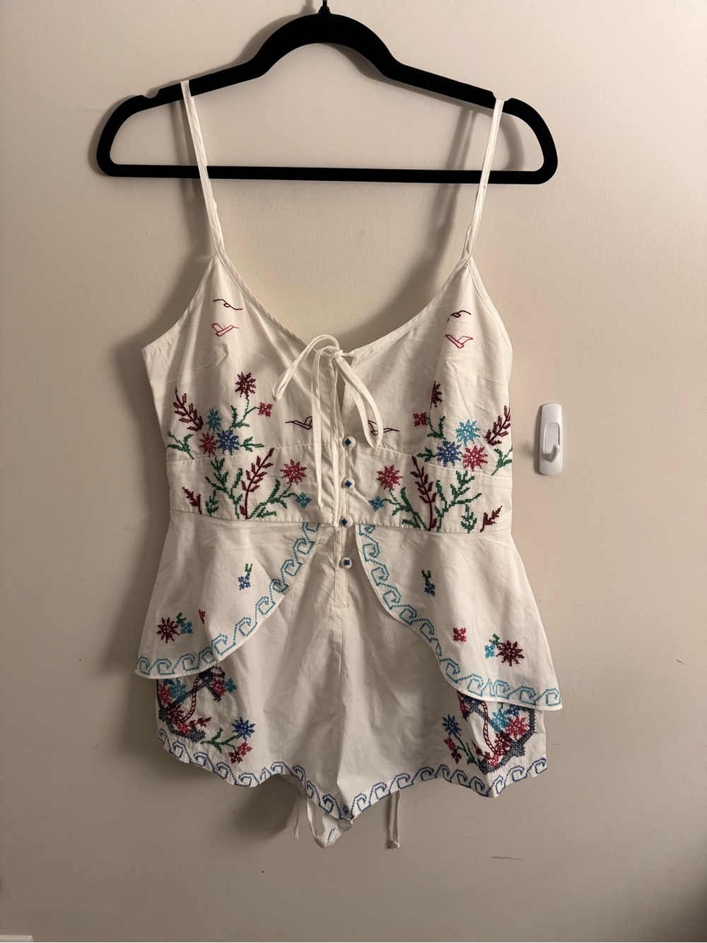 NWT: Anthropologie Embroidered Low-back Romper - Picture 4 of 5